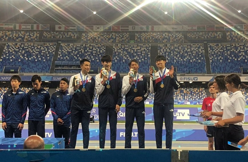 ³²ÀÚ 4x100m¸±·¹ÀÌ µ¿¸Þ´Þ ½Ã»ó½Ä