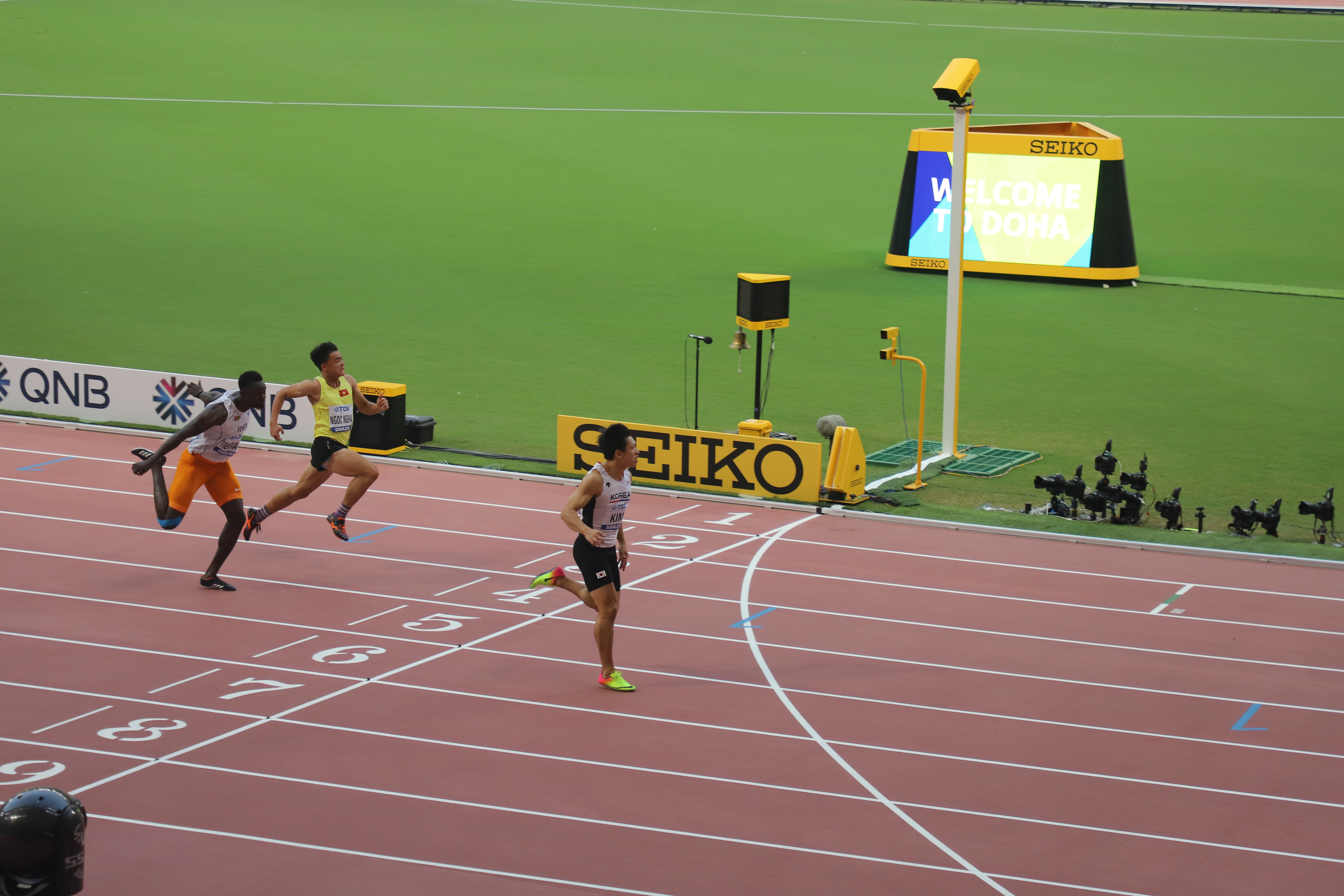 ³²ÀÚ 100m ¿¹¼±(Preliminary Round) 2Á¶ 1À§·Î ÇǴϽà ÇÏ´Â ±è±¹¿µ